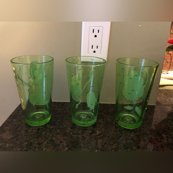 Adventure Time Character Glass Set - Picture 2 of 11